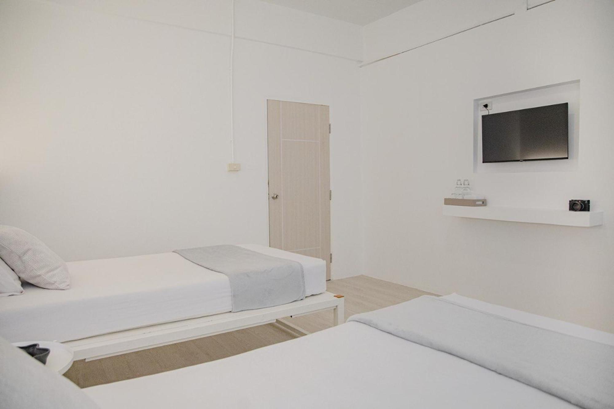 Hao Hotel Phuket Extérieur photo